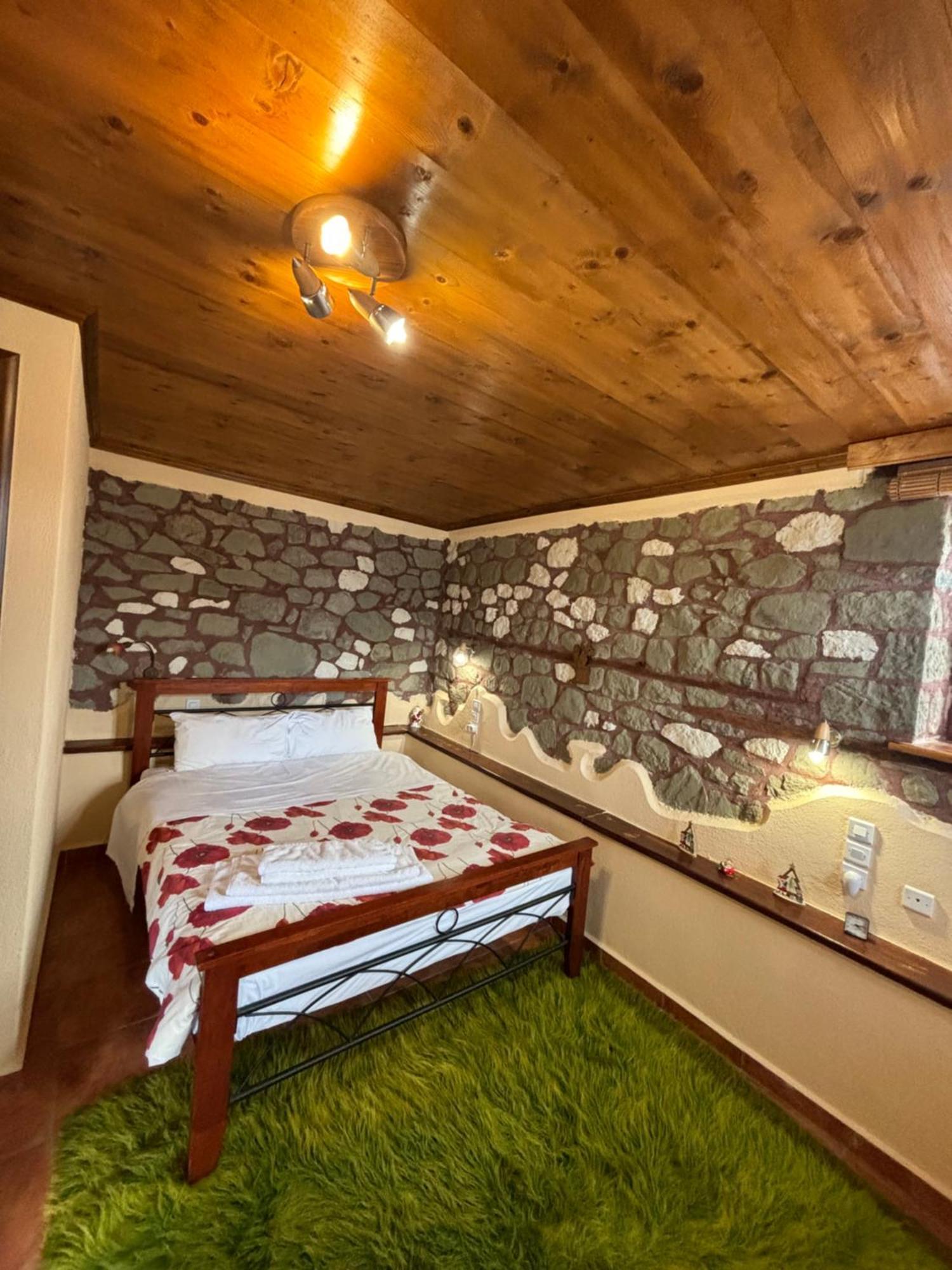 Hotel Πέτρινο Όραμα Kotronion  Exterior foto